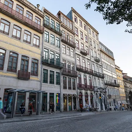 Mouzinho's Place By Lovelystay *