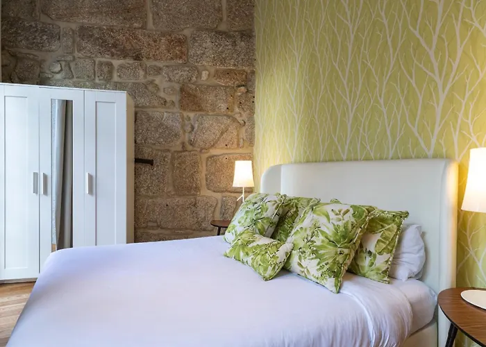 Mouzinho's Place By Lovelystay *