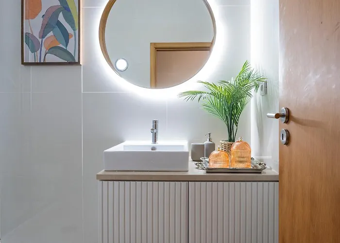 Mouzinho's Place By Lovelystay * Oporto