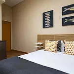 Mouzinho's Place By Lovelystay