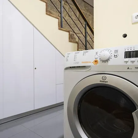 Mouzinho's Place By Lovelystay Appartement